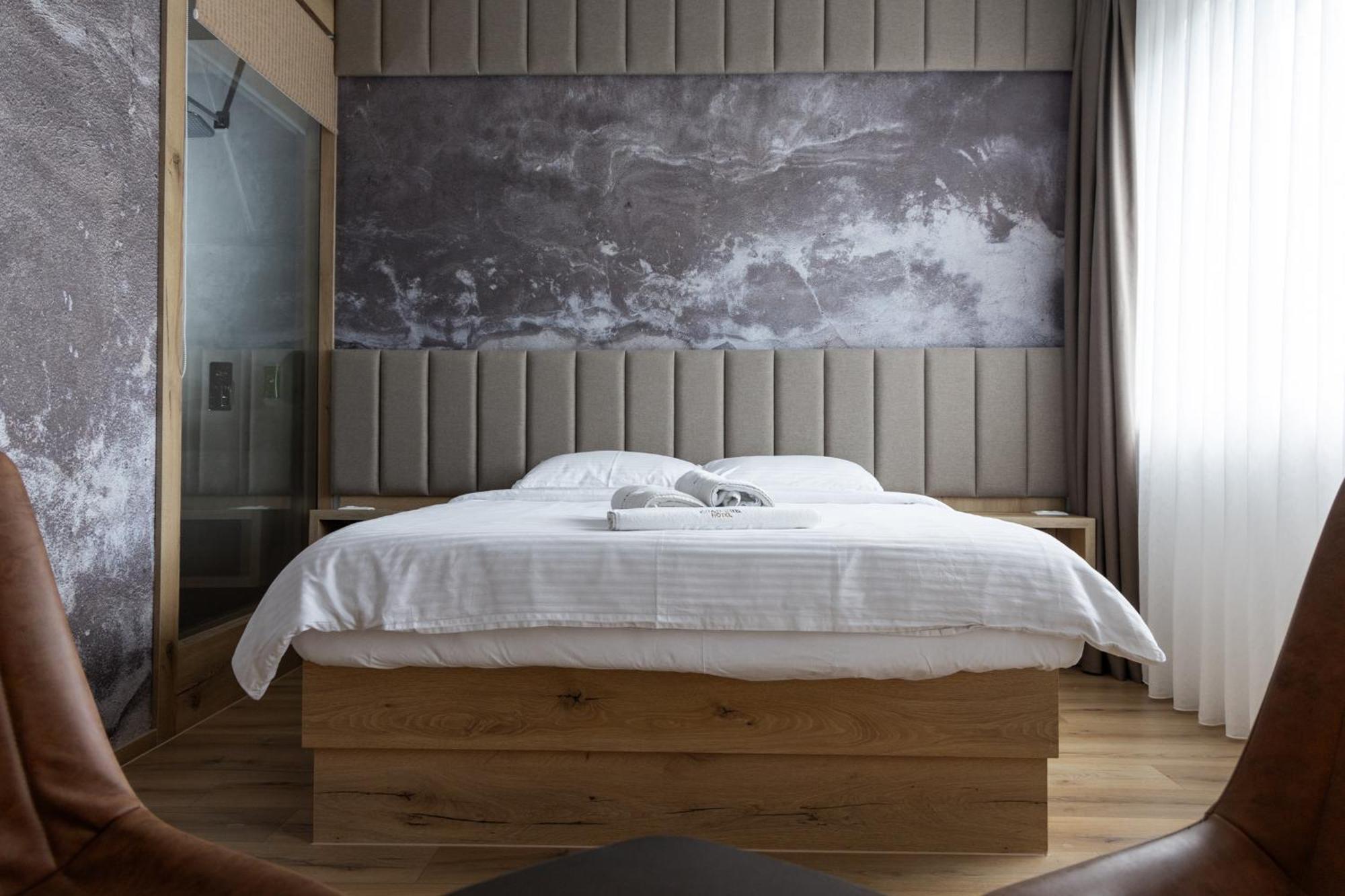 Roadside Hotel Lipjan 외부 사진